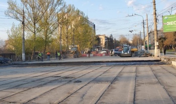 Мост на улице Гагарина в Симферополе. Фото: 3653.ru